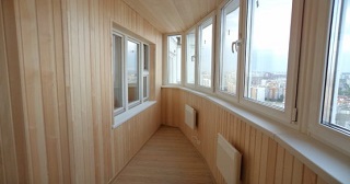 Отделка, остекление, утепление балконов в Прокопьевске от 210 руб. м/2.